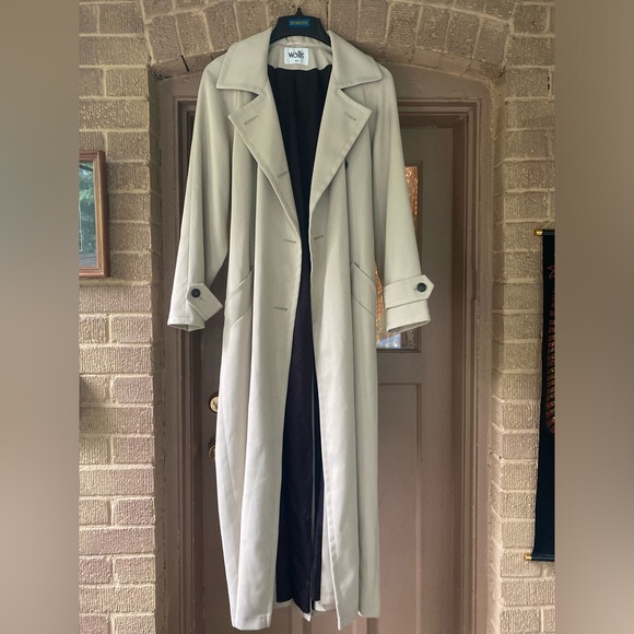 Modern maxi double-breasted trench coat - Picture 2 of 12